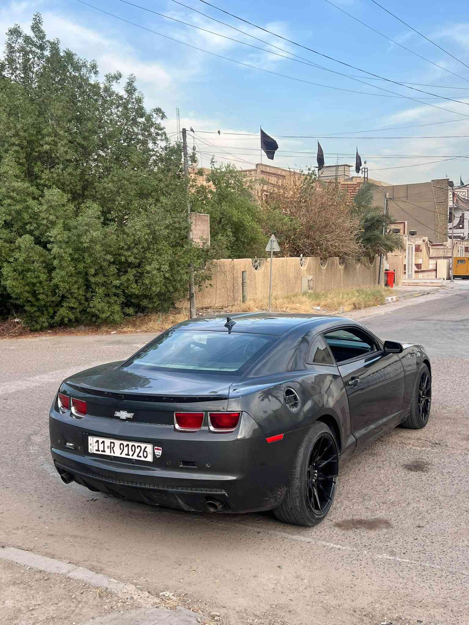 السلام وعليكم كمارو موديل 2013 حادثه جاملغ خلفي بيه صبغ احزام لجماليه فقط غرفه جديديه رقم بغداد بسمييي صدره جديد عنواني شارع فلسطين السعر 87 وبيه مجال بسيطط رقم ***********
