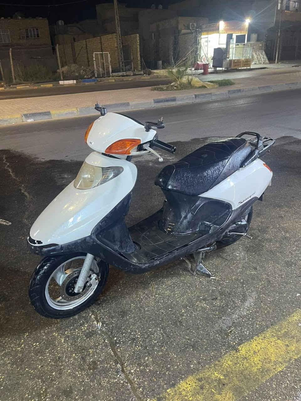 السلام عليكم سبيسي ماليزي مكينه ياباني مفتوحه مره وحد
سعر ٤٠٠ بيه مجال قليل حك جيه خاص او عرقم ***********
