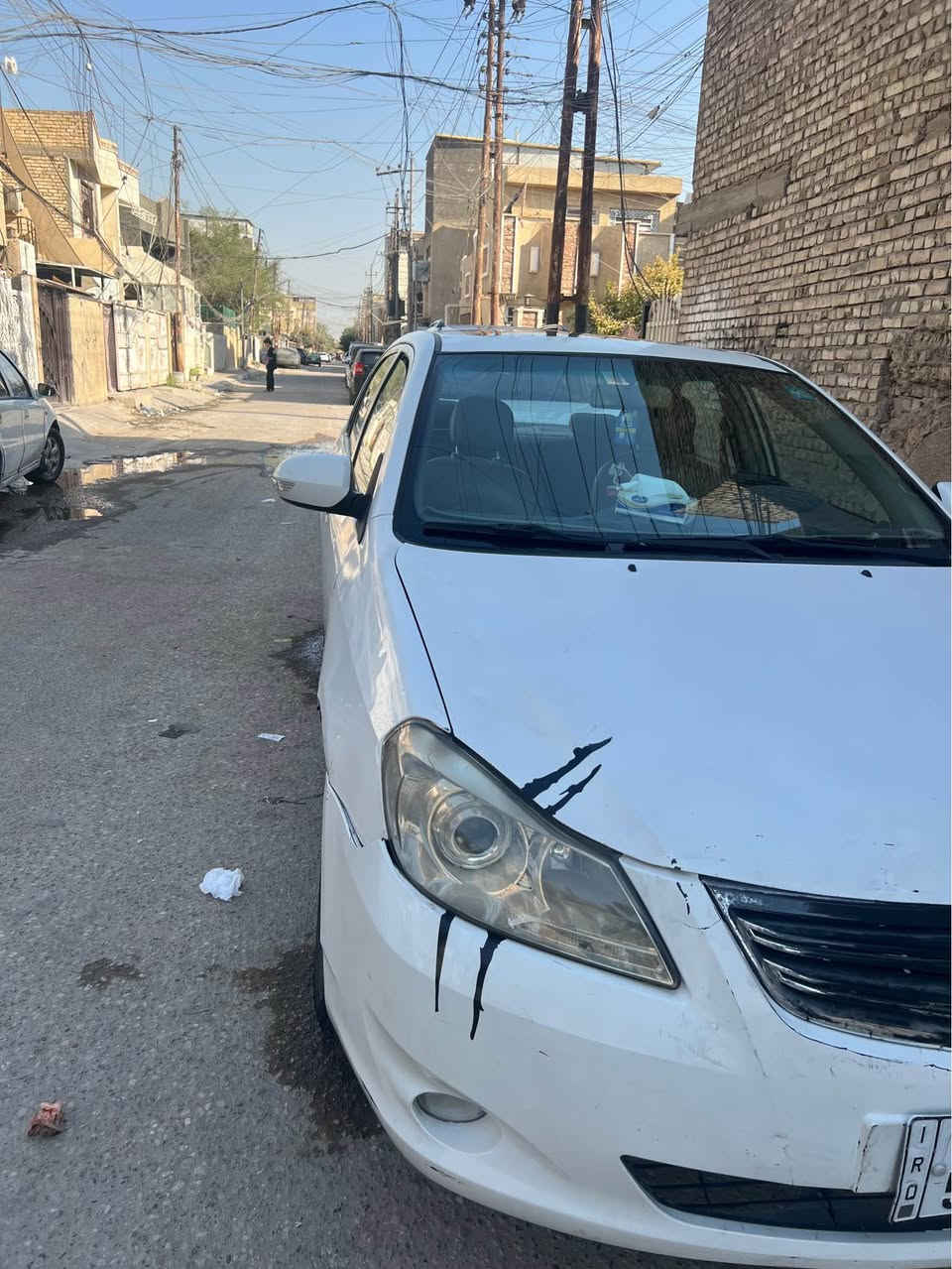 السلام عليكم BYD 13
كير مكينه خير من الله نقصه بس تبريد شاشه أندرويد كامره لايتات جديده صدر نضيف داخل الكشنات البلادي مالته رقم بغداد باسمي تحويل ثاني يوم سياره مال طالب على كد دوام يروح ويرجع رايده ب56 وبيه مجال بغداد حي الجهاد 
***********
 *********** بغداد, العراق
