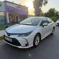 كورلا ساسز موديل 2023 ماشيه 46 الف كفاله بيه بداير جاملق رصعه والبنيد ...