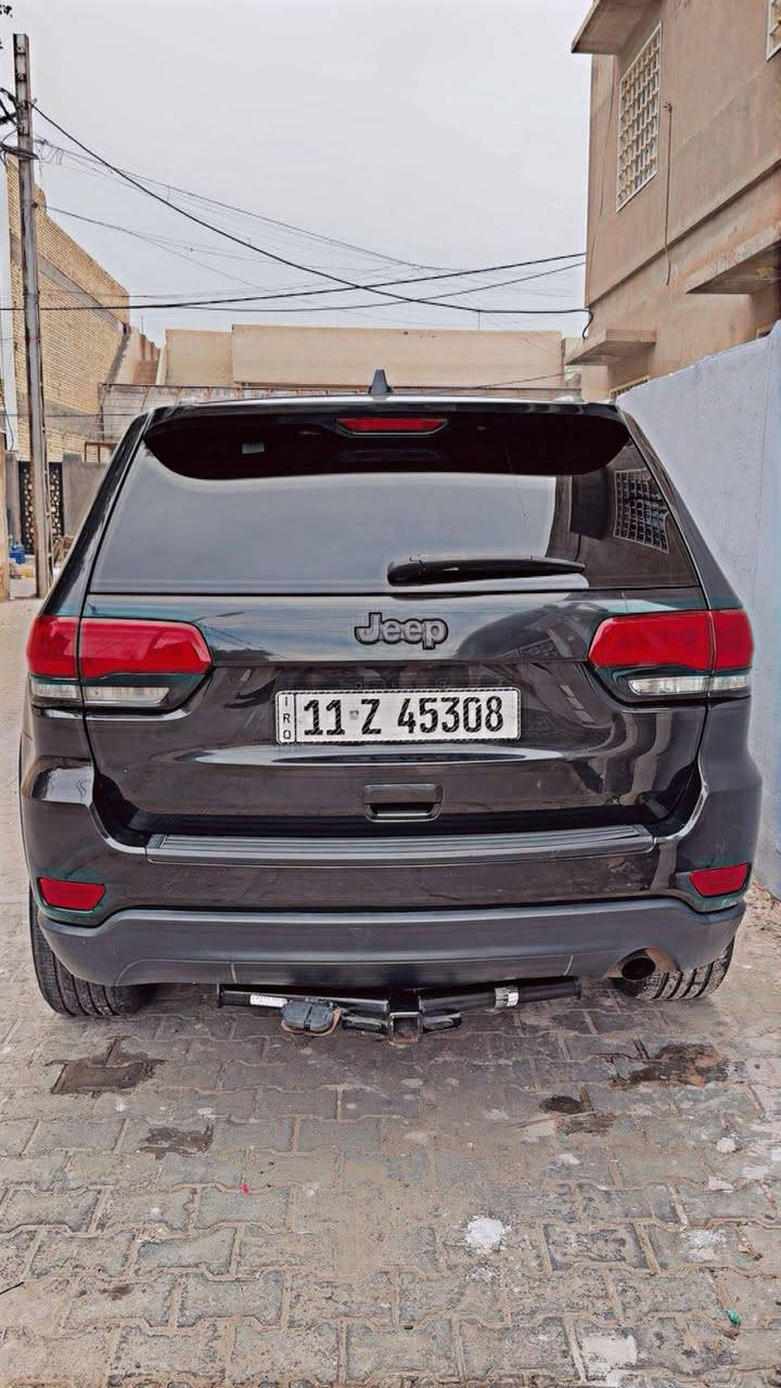 جيب 2014
مرقم بغداد باسمي تحويل نفس اليوم 
سياره نضيفه شوفه العين مال بيت وكلشي بيهه ادامه كامله 
صدر دبلات نوزلات بلكات تبريد كلشي ١/١ 
١٧٠$ وبيهه مجال 
بيع او مراوس بجارجر او اوباما 
***********
