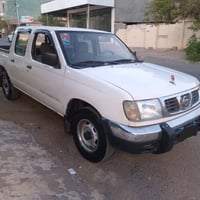 نيسان بيكاب • ٢٠٠٢ • سليمانية