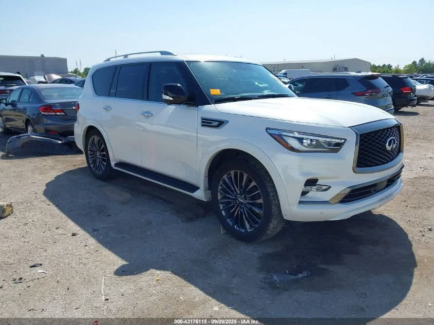 سلام عليكم 
انفنتي QX80فئه بريميوم 
موديل 2024كتاب ذوي الشهداء وكاله باسم المشتري 
ماشيه 16
حادثه فقط جاملغ 
بدون صبغ السياره فقط باب بارد وجاملغ بارد 
سعر 380بيه مجال
العنوان بابل المسيب 
***********
***********
