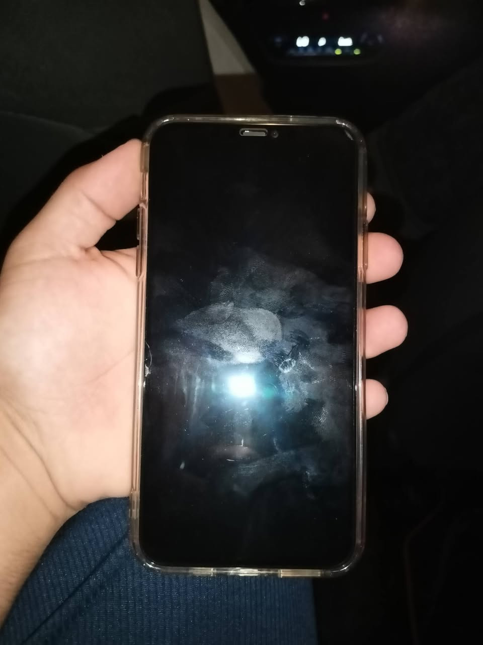 11برو ماكس ذاكره 256 شرط كله بلاد بس شاشه مبدله بلاد سعر 300 او بي مجال 
***********
