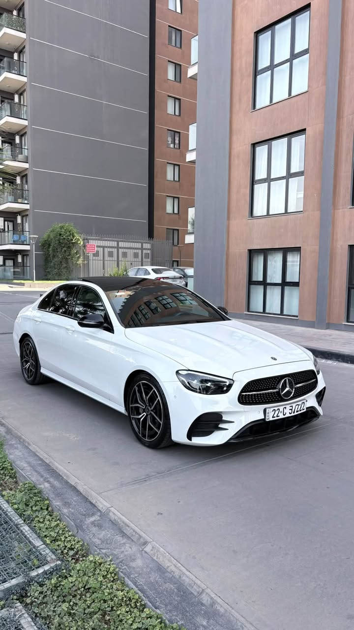 E200 AMG • ٢٠٢٣ • ٣٠٠٠٠ ميل
