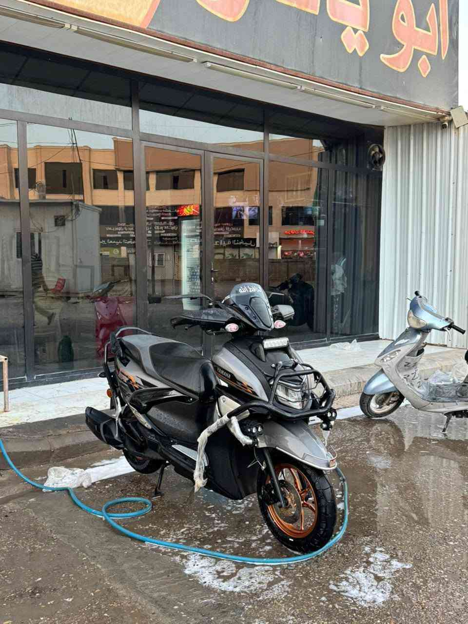 السلام عليكم زت ار البيع
الدراجه نضيفه فول
شرط وكاله ماماشيه زيرو
ماشيه 800 حقيقي 
دهنها امزويل
رقم ***********واتساب
