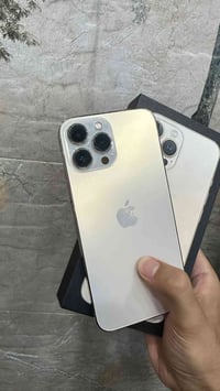 آيفون ١٣ برو ماكس • ٢٥٦ • بطارية ٨٣%