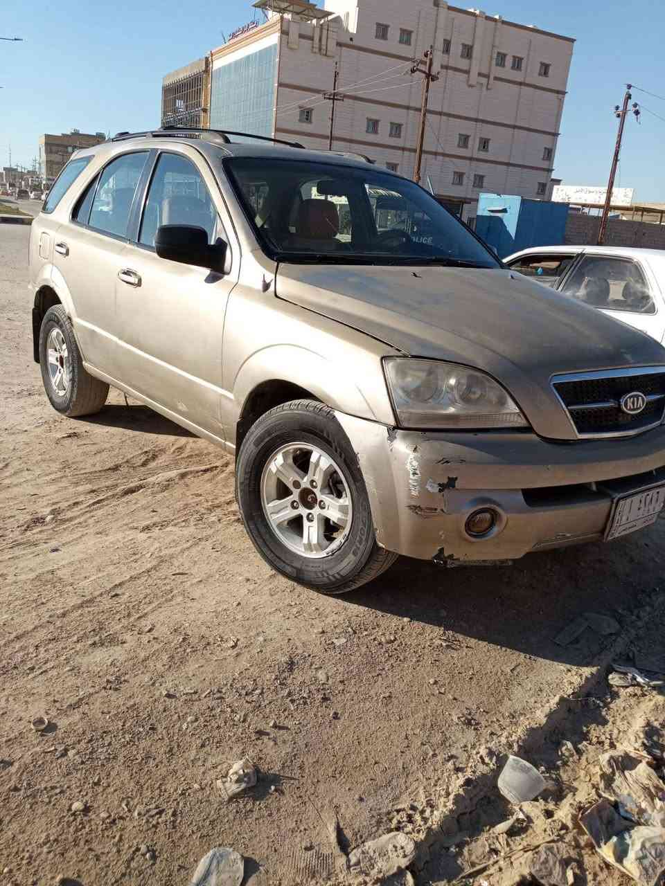 سورنتو 2005سنويه 27 ذي قار تحويل وكاله بكيفك محرك جديد ياباني 3000ام البطل ستوني شاده حداديه صار يومين من سويته كله الخلفي والأماني سياره جارده مصبوغه عام  سابقا يحتاج تنصبغ بس سعرها 55مكاني الشطره ***********
