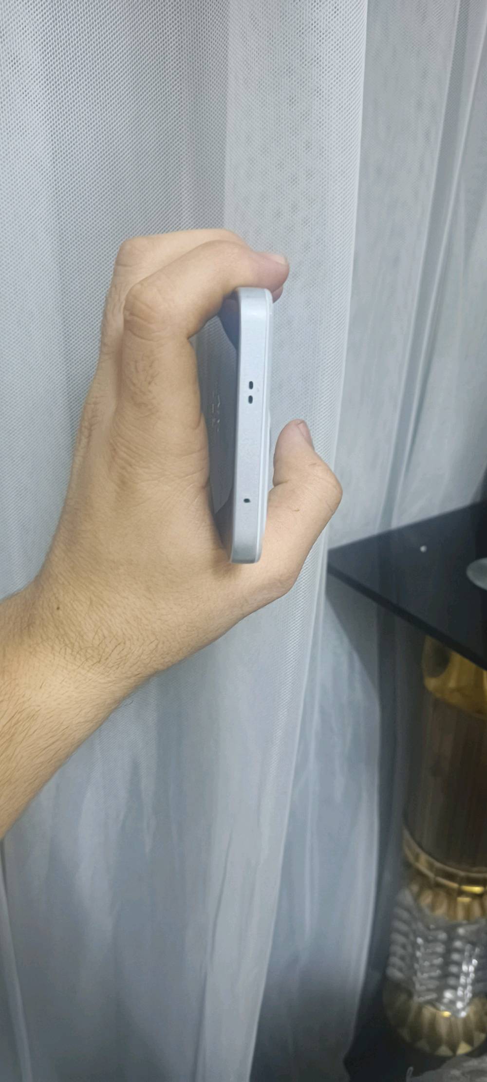 سلام عليكم مبايل تكنو بوفا 7 الترا جهاز نضيف كلش وصارله 10 اشهر فقط  تجي وشوف وتفخص حبيبي الذاكرة 256 االمبايل 400 وبي مجال بسيط حك الجية العنوان بغداد الضباط شارع الكاشي الاستفسار 7004903921