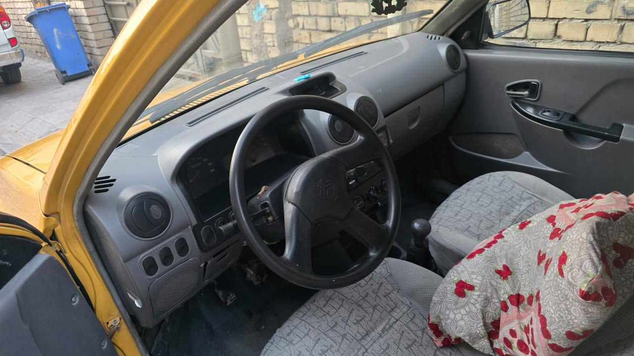 السلام عليكم سايبه ١٢ رقم احمر عليها غرامات ٨٠٠ الف على المشتري راعيها موجود مايطلب عليها السعر تبريد شغاله السياره كدامك تجي تشوفها العنوان بغداد مدينة الصدر ‏‪***********‬‏ تفاصيل اكثر اتصل وتدلل
