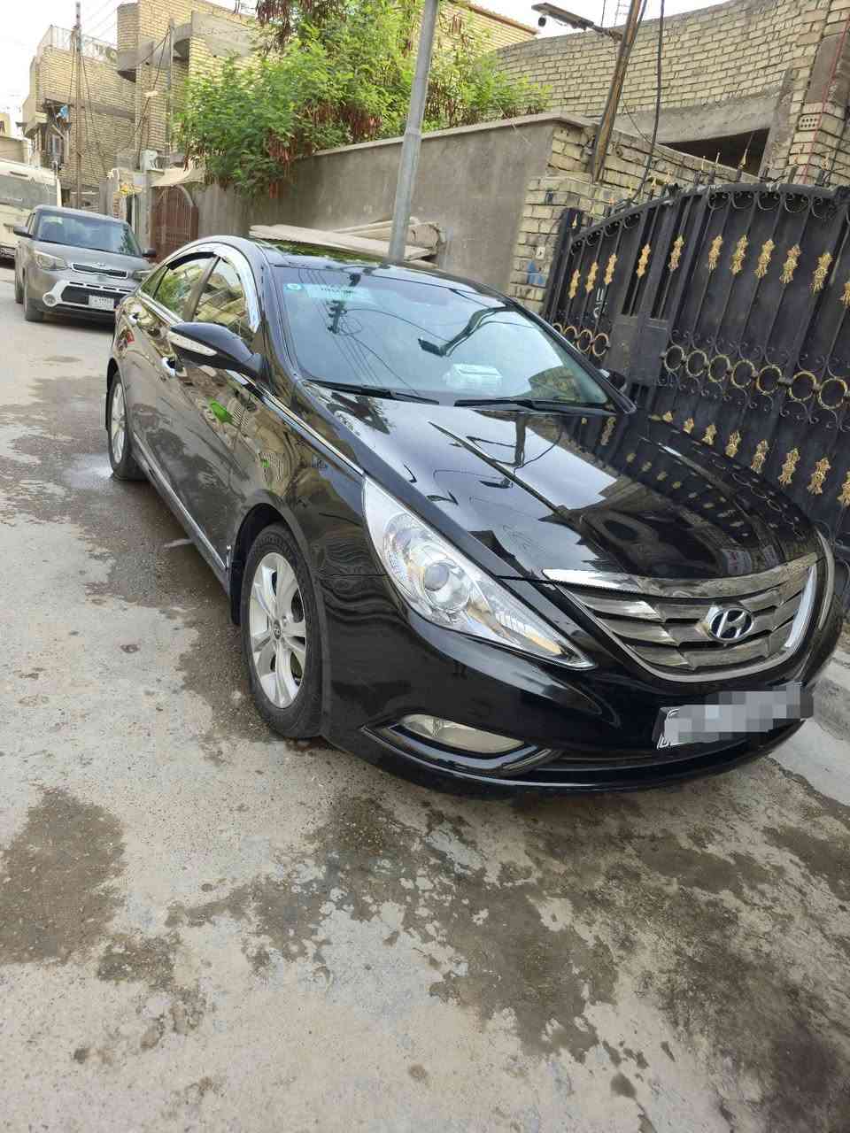 سوناتا ٢٠١٢ • أوتوماتيك • داخلية جلد