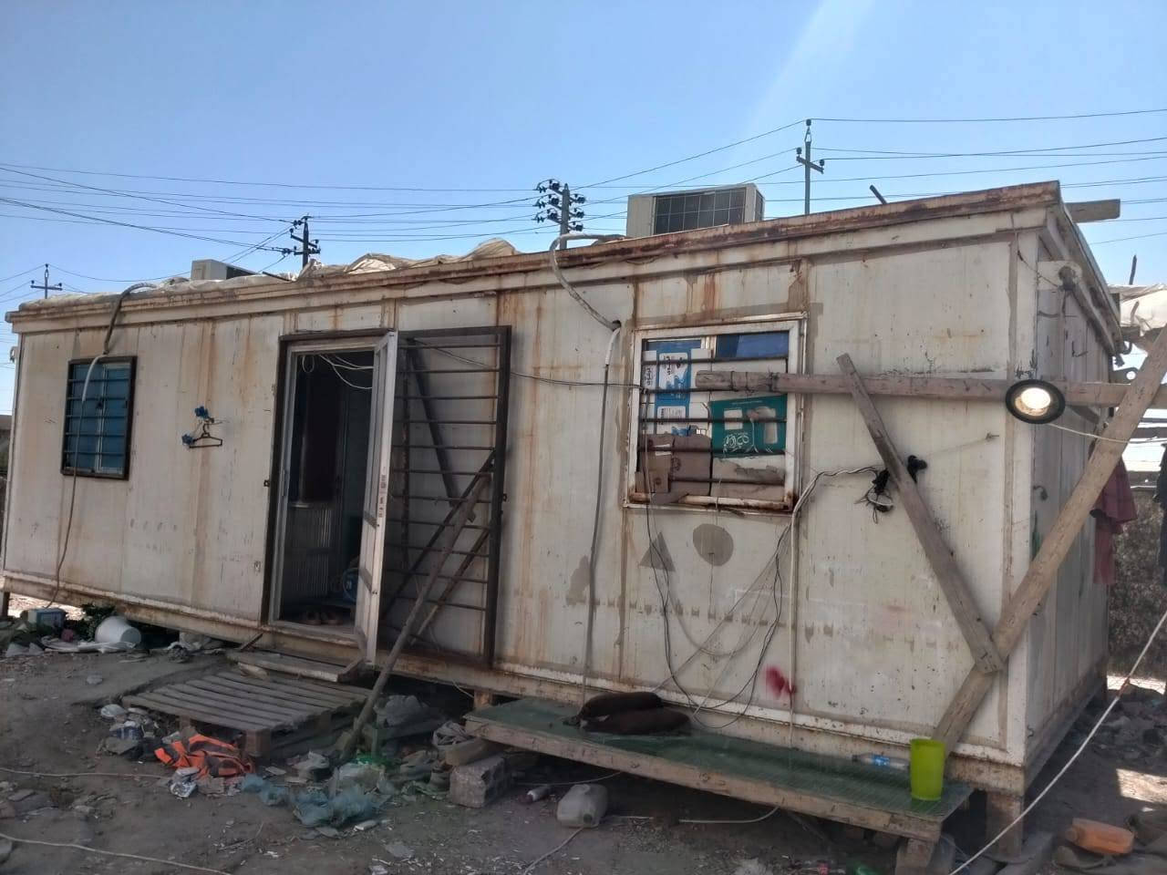 سلام عليكم
للبيع كرفان الطول 
9 في 3 ونص عرضه
نضيف التواصل والاستفسار 
عل رقم ‏‪***********‬‏
مكلف بل نشر
