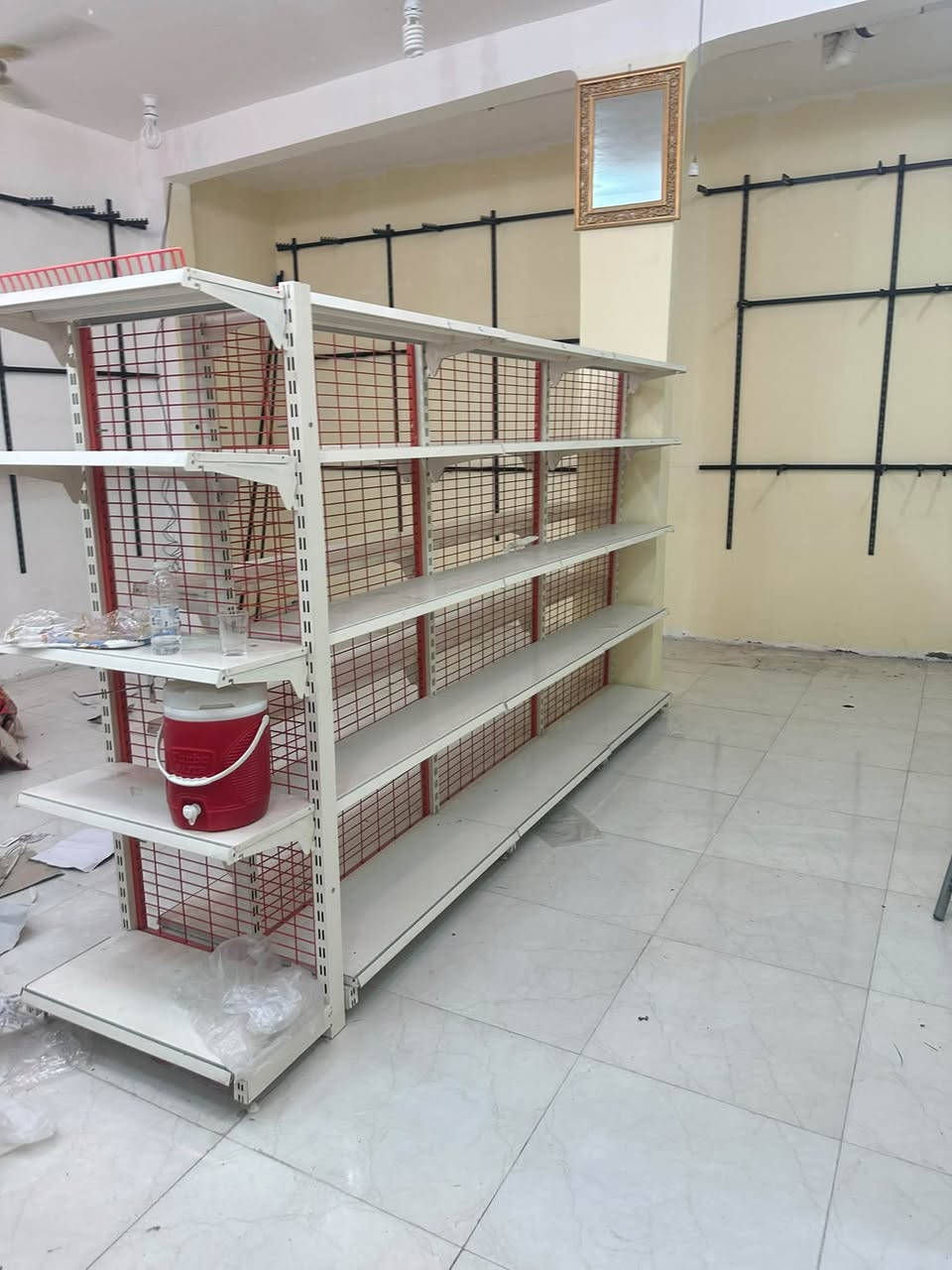 رفوف محل للبيع بسعر مناسب
رفوف حديد ثقيل تتحمل أوزان ستعمال شهر
نصلح ل:
ملابس - مواد منزلية - كهربائية - كوزمتك - مواد
غذائية
تفصال قوي وشكل مرتب
اللي محتاج يرتب محله هاي فرصة
المكان: البصرة التنومه
واي استفسار اتصل ***********
®ا
