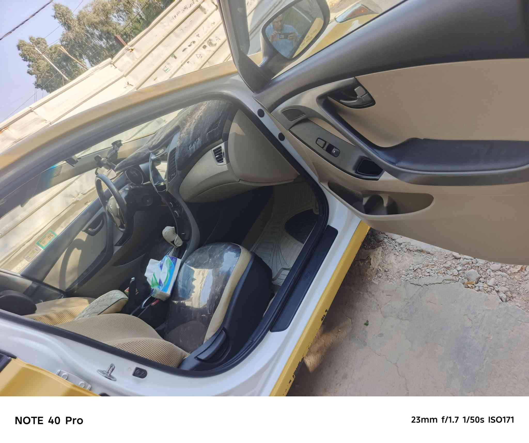 النترا ٢٠١٦رقم بغداد بأسمي وارد امريكي حادثها جاملغ امامي فقط بدون اي دواخل سياره نظيفه كلش واحله من الصور استخدام شخصي سعرها ((١١٠))وبيها مجال قليل مكانها كربلاء طويريج((***********))

