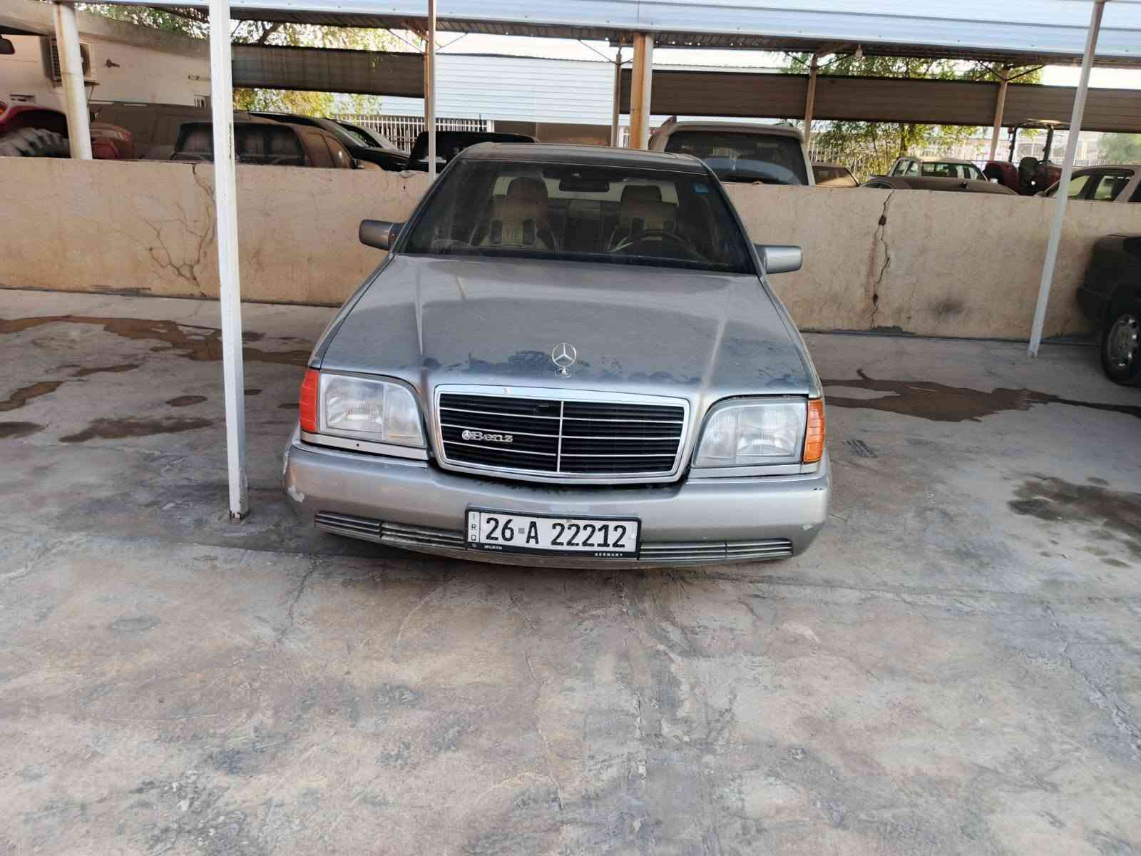 مارسيدس شبح موديل ١٩٩٢
مواصفات تبريد ثلج 
صبغ جماليه فقط نظيفه فول اي نقص مابيها.
مكينة بطة حجم ٣٠٠٠
رقم اجنبي 
تحويل ثاني يوم 
العنوان سامراء 
***********
السعر التواصل على الرقم .

