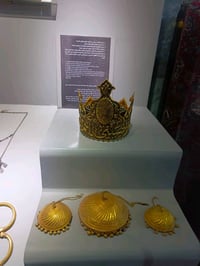 لبيع السعر مزايده عليه