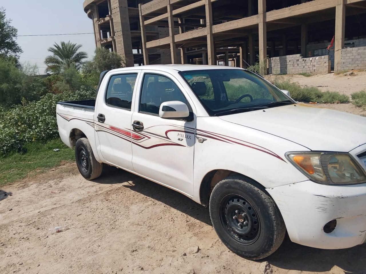 سلام عليكم شباب سياره مدل 2006البيع السعر 120وبيه مجال العنوان بغداد اتصل وتدلل ***********
