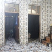 بيت للبيع طرمه واستقبال وصاله و ٢ غرف نوم ومطبخ كبير وطابق ثاني صالح و...