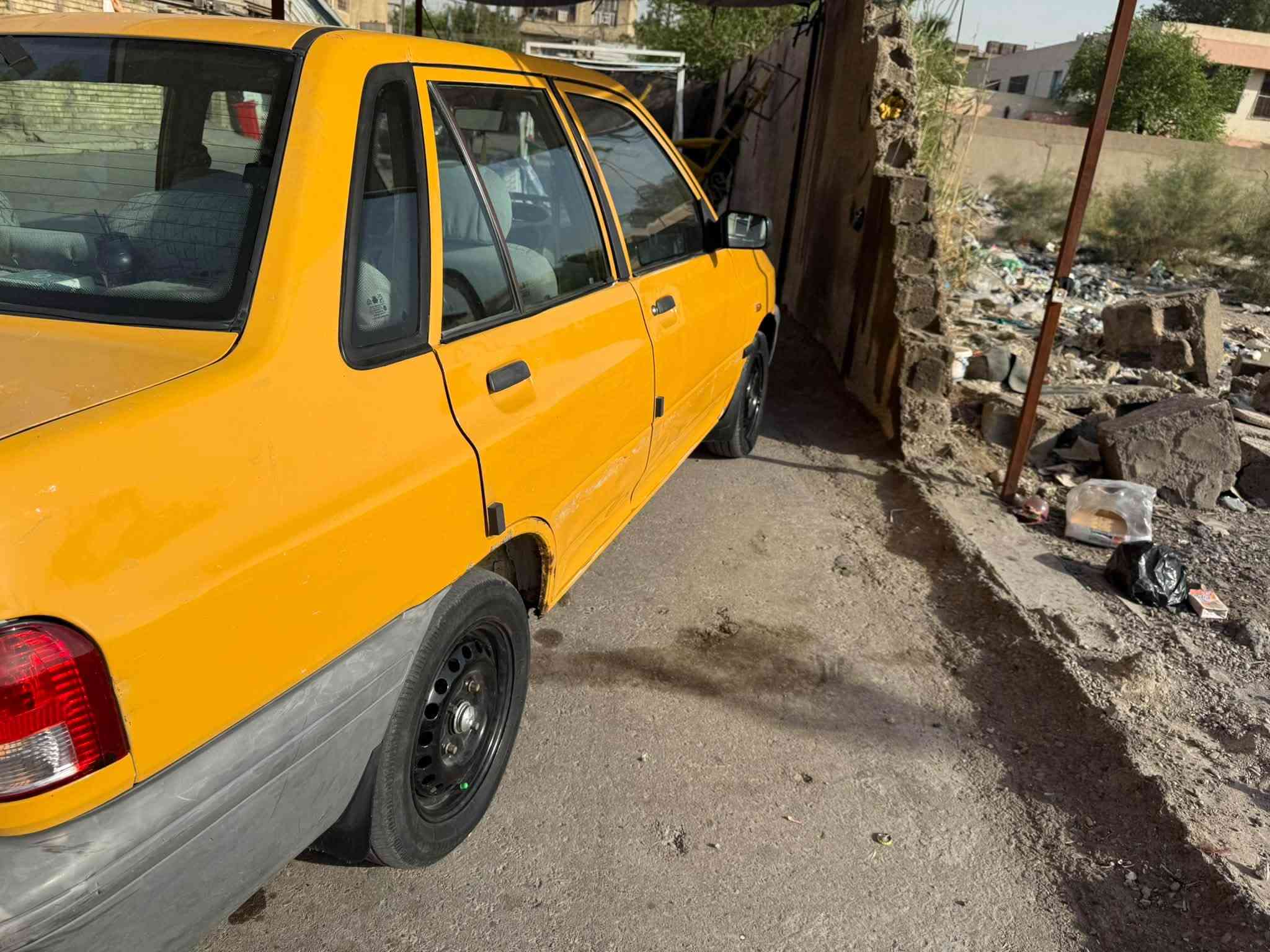 سلام عليكم
سايبا للبيع مديل 2014

مكفوله من الصبغ  وشواصي 

السياره جاهزه من كلشي 

كير ومكينه خير من الله 

المكان مدينه الصدر 

السعر (30)وبيهة مجال حق الجيه 

***********
