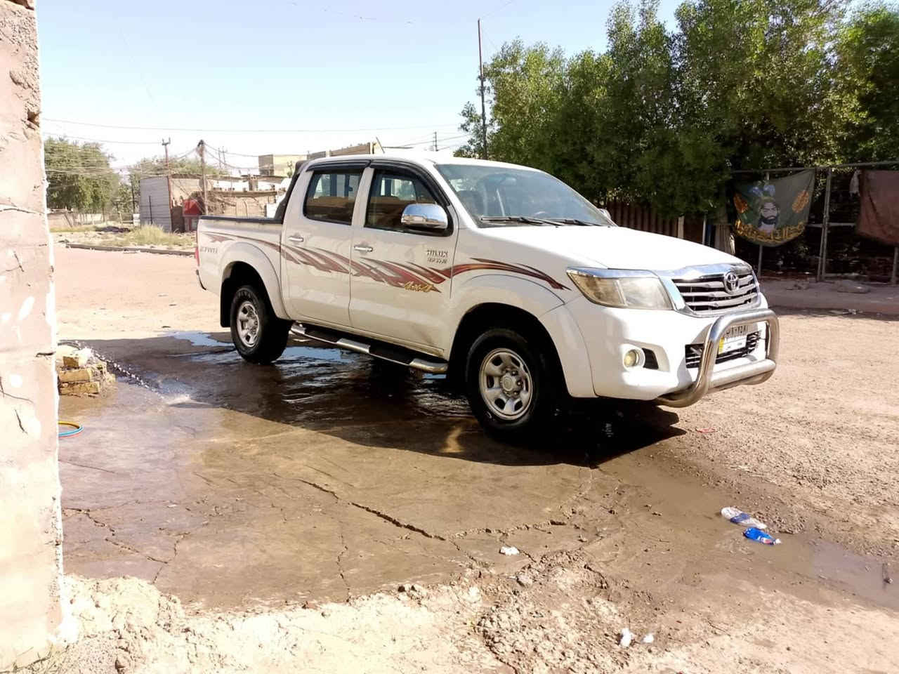 يا الله 2014 رقم بغداد دولي سياره احلى من الصور مقفوله من الصبغ ماكينه ما مفتوحه***********
