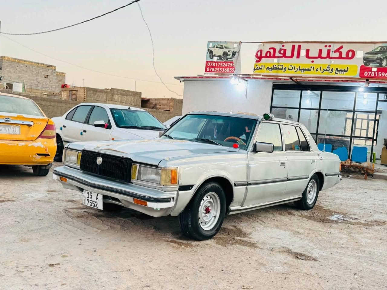 سوبر ٨٢ رقم جديد إنكليزي دولي بسمي مميز مداور ثانيوم مكينه وكير عادي بلاد شرط تخم تاير كهربائيات حدادية غرفا جديدة سعرها ٢٥ وبيها مجال مراوس ترهم الرقم *********** مكاني سماوة مكتب الفهود

