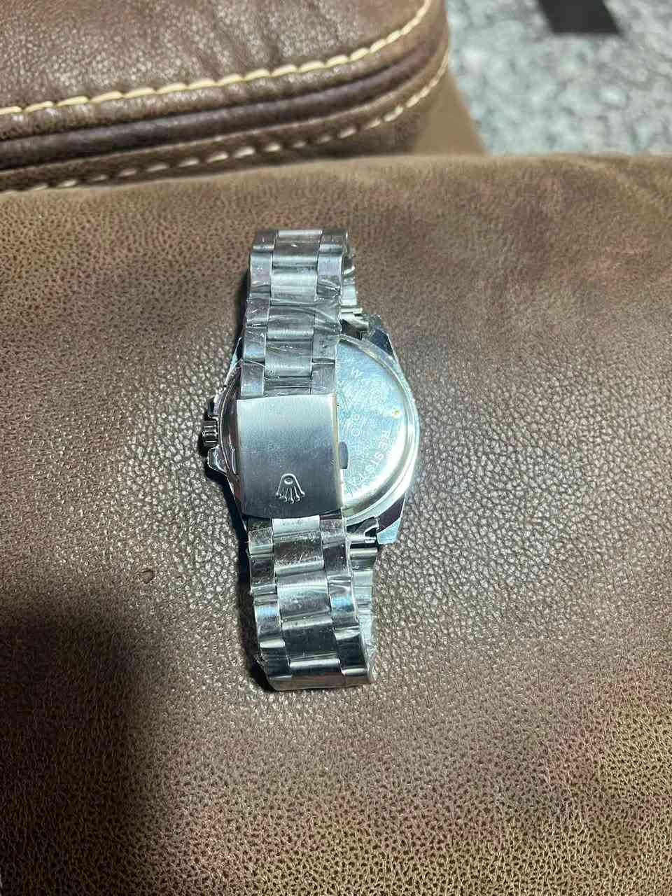 ساعات للبيع جديده غير مستعمله عنوان بغداد ***********
