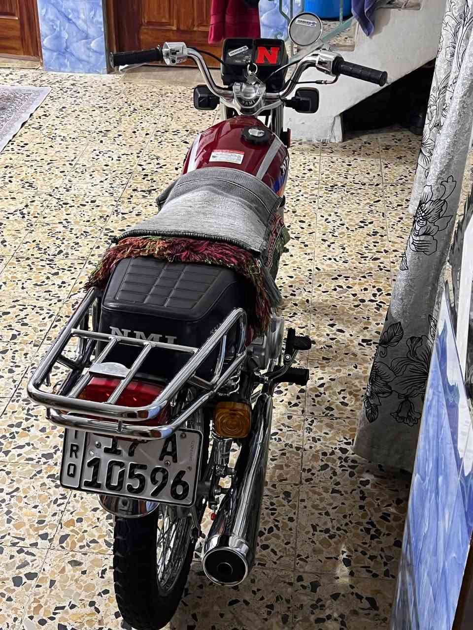 السلام عليكم شباب دراجه نامه شلامجه مديل 23الدراجه رقم بل سنويه ابيض بيض مكفوله من كلشي الدراجه مال جناي مكاني رميثه الشراي يتصل ***********
