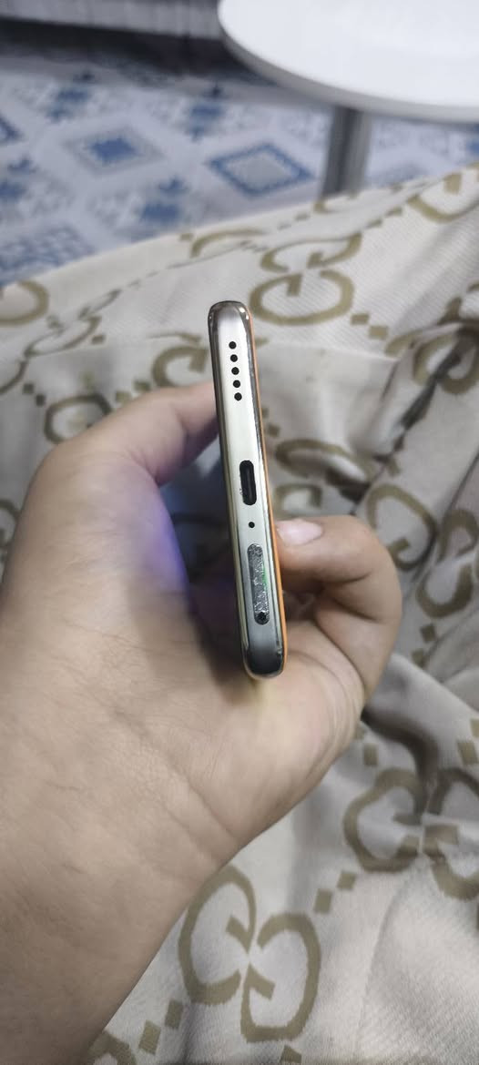 هونر X9b • نضيف • بدون ملحقات