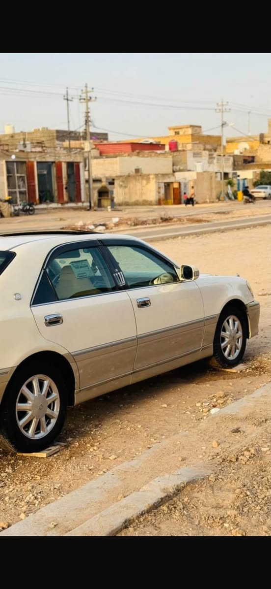 سلام عليكم جنون 2003 ديفور جبير كص قماره فقط كرستال اصل 3 دكم تنته
سياره مال بيت 
بأسمي تحويل ثاني يوم 
البصره _قضاء القرنه 
السعر 108وبيهه مجال قليل
رقمي ***********

