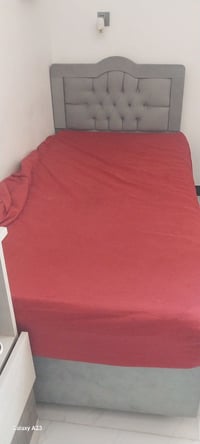السعر 50//07728422436