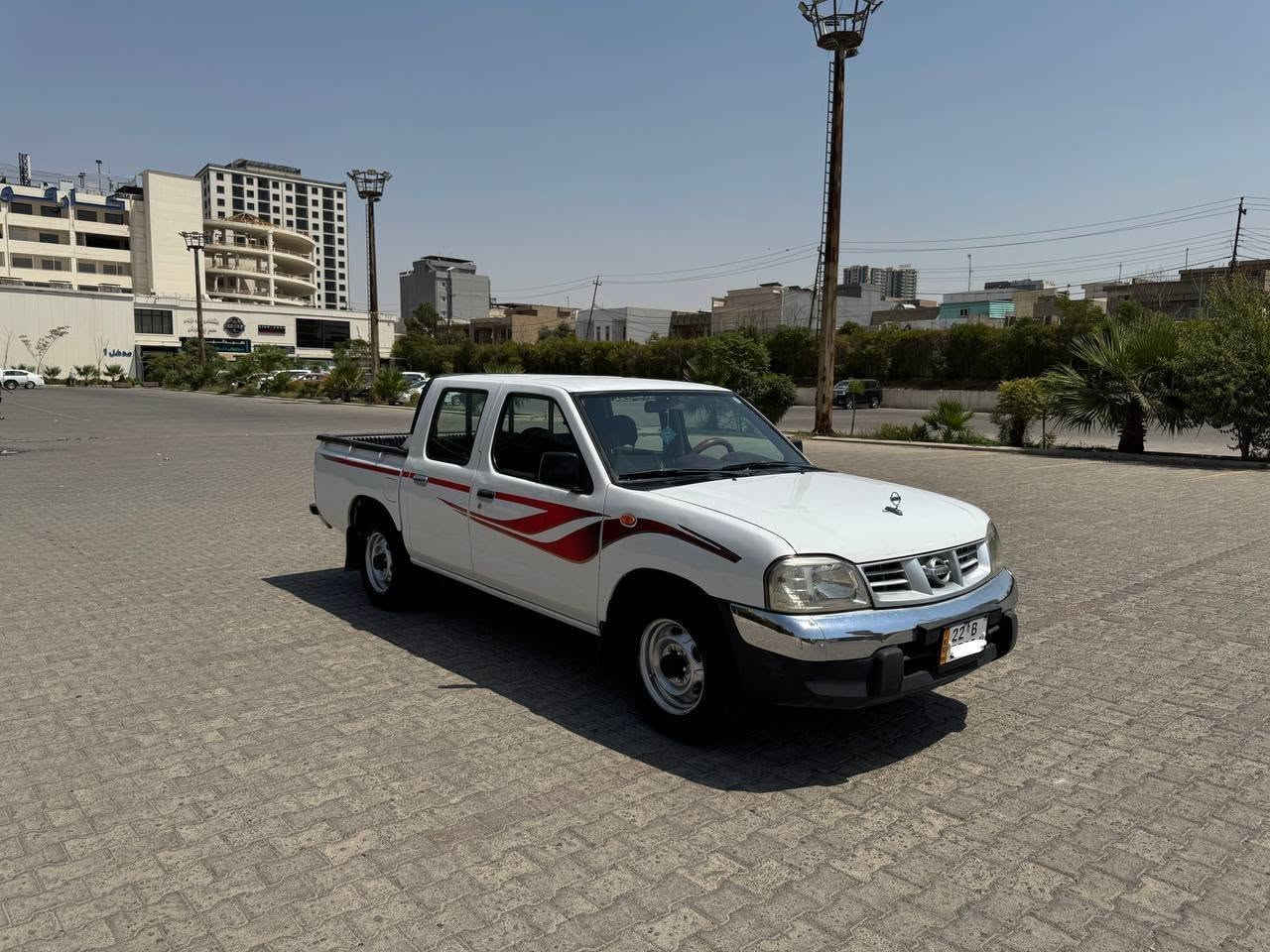 Nissan Pickup 2007
نیسان پیکاب ٢٠٠٧ يابانى
***********
​سياره كى خاوين و جاهيزه يابانى ناوسؤر 
دوو پارچەی بۆیاغە ده رگاى سايه ق و جملغ 
گێڕ و مەکینە بە شەرت
​ژوورەوە و دەرەوە زۆر پاک و خاوێن ڕاگیراوە
​سەیارەکە هیچ مەسرەفی تێدا نییە
 سعر ١١٤ و مجاليكى برايانه 
***********
 سياره كه له هه وليره أربيل, العراق
