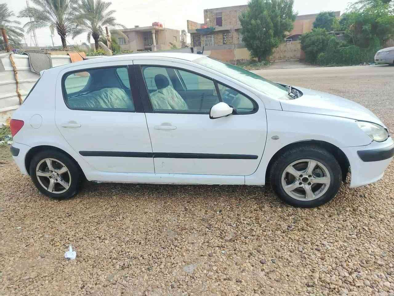 السلام عليكم بيجو 307لبيع كربلاء  سياره نضيفه بس المكينه كاييمه السعر ٣٨وبيه مجال لشراي ***********
