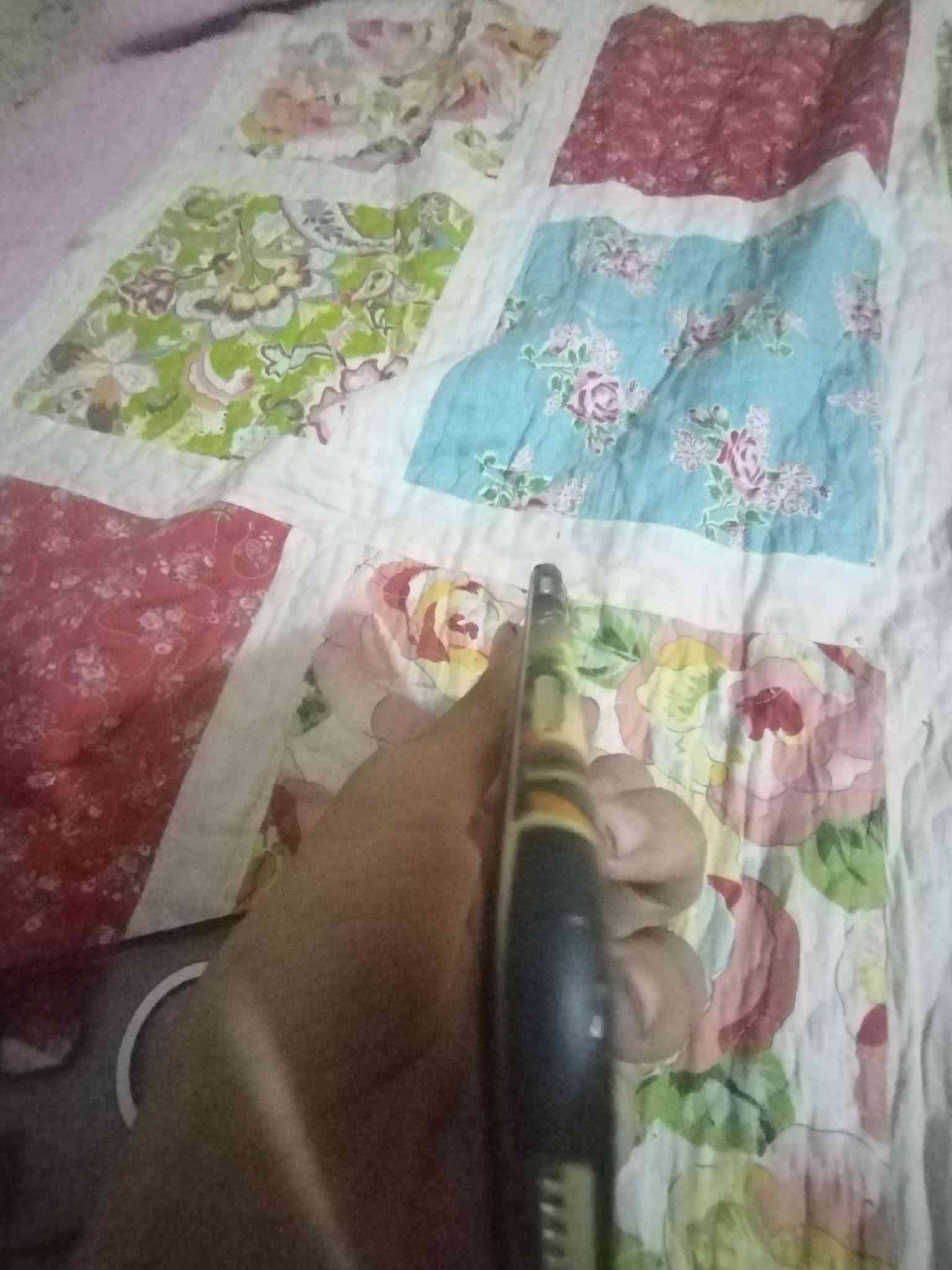 آيفون ١١ • ٦٤ • مايك ما يشتغل
