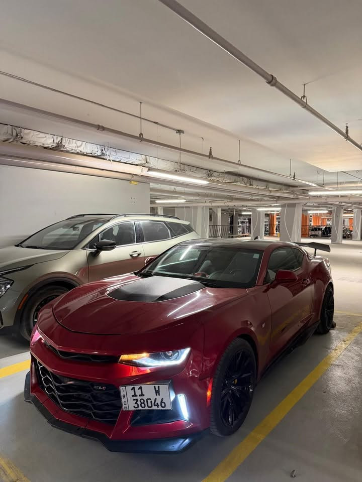 السلام عليكم 
كمارو RS موديل 16 
V6,3.6L ، مبرمجة بوب كورن
قطعه وحده صبغ فقط 
محدثة بالكامل Zl1
ماشية 78mile
لحية ، سبايدر ، دواسات جانبية 
ويالة جدد وكاله 350$( حجم 20)
لون احمر مميز
تحكمات ستيرن
شاشة اعطال
تبريد ثلج
صدر امامي خلفي نظيف
سيستم صوت
كشات كهرباء
شفتات سرعه
هند بريك كهرباء
دخول ذكي
شاشة مع كامره
بجم زنون
السياره كلش مميزه ونظيف 
سعر السيارة 130 وبيها مجال للشراي 
***********
مكان السيارة بغداد
