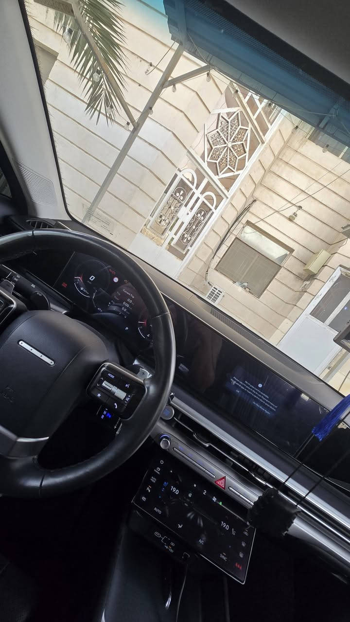سلام عليكم
ازير 2024  غاز بلاد 
سياره جديده مكفوله كفاله عامه حته من الزلغ 
رقم شهداء بصره سنه وشوي ووتتحول باسم المشتري 
فوول مواصفات كلش سياره راقيه بلمشي والرزانه والمتانه 
 العاجبته يخابرني واكله السعر ويدلل 
***********
