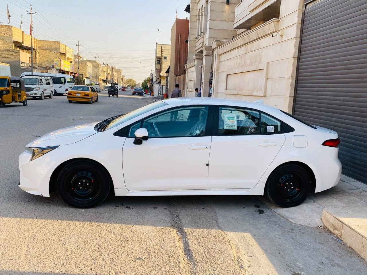 سلام عليكم كورلا موديل 2022 لون ابيض وارد امريكي حادث جاملغ وبنيد بدون دوخل شواصي لغود مكفولات صدر مامي خلفي جديد تخم تأير جديد رقم واسط بسمي رقم دولي. هزه جديده رادار مامي رادار خلفي كامره جبيره سياره عله وضع شركه مانقصه برغي ماشي 39الف حقيقي مكينه الف 1800 دوش برغي مامفتوح بيه كير مكفولات تبريد ثلج مكان سياره بغداد سعر 120وبيه مجال شي بسيط لشراي تصال عله هاذ رقم ***********مامتوا عله لفيس
