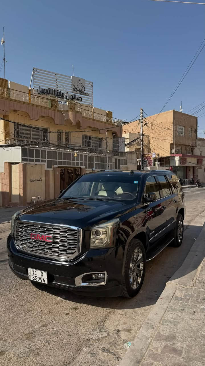 السلام عليكم GMC يوكن دينالي فول 1/1  موديل 2016
محرك 5300 المرغوب
مواصفات الدينالي معروفة غنية عن التعريف
فتحة سقف
جنطة كهرباء
شاشات عدد 2 امامية وسطية
داخل ملكي منفصل
تدفئة تبريد كشنات امامي وخلفي
كراسي امامي وخلفي كهرباء مع خزن ميموري
ويل حجم 22 انج
فور ويل دفع رباعي
لايت وبك لايت LED
دشبول وعداد الكتروني دينالي
اشاير بلمراية مع مراية شفط 
رادار امامي وجانبي
هزاز كشن 
سستم صوت مع دمام
وبيهة بعد هواية مواصفات
رقم بغداد بأسمي تحويل مباشر هزة جديدة وسنوية نافذه لل 2031 ستوني مجدده
محرك وكير ما مفتوح شرط الفحص
حادث السيارة بنيد مبدل وجاملغ اليمين نفسة مصبوغ بدون اي دواخل وشرط الفحص بلسونر
مكان السيارة كربلاء 
السعر 275 وقابل للتفاوض
للاستفسار ***********
