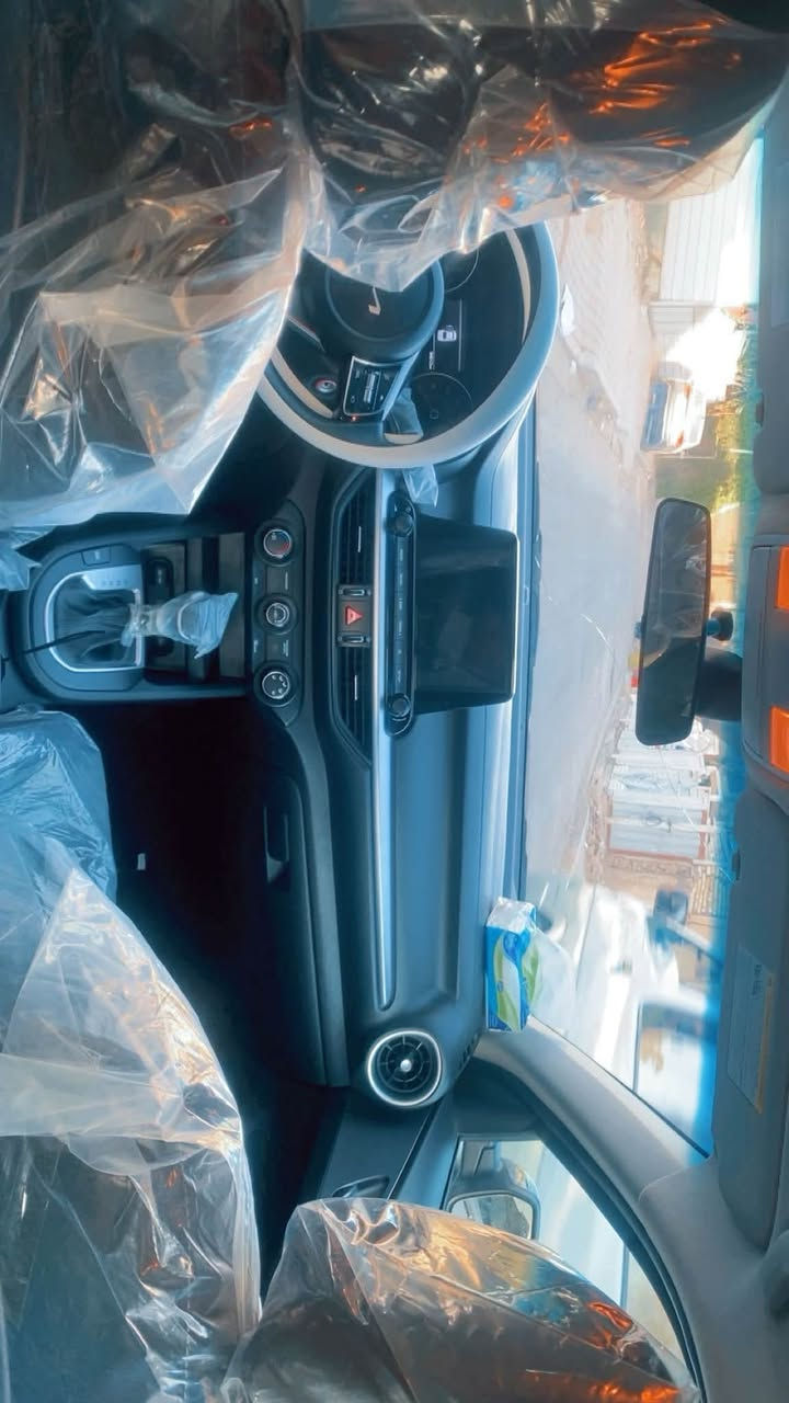 كيه فورتي مديل 22حادثه قبق جنطه مبدل فقط  بيهه بارد بل باب اربع اصابع بيهه شخوط خفيفه كير محرك حداده كفاله تخم تاير جديد الساره جهازه بسمي تحويل شوكت ما تريد المكان بغداد السعر 127💲السفسار ***********
