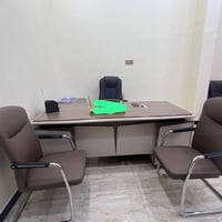 مرحبا اثاث جديد استعمال قليل جدا  السبلت كري 2 طن ب٨٠٠  نظيف جدددداً  ...