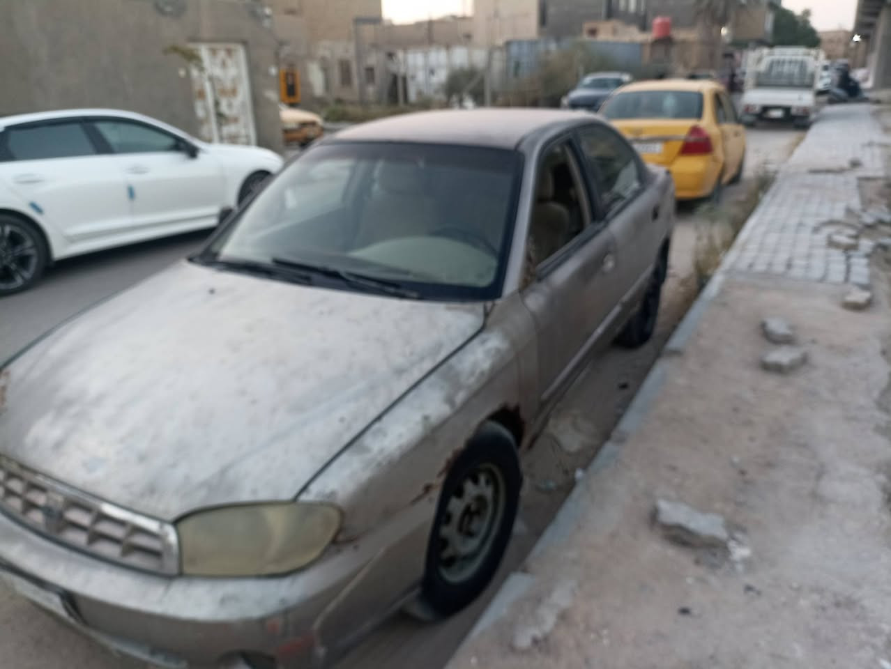 سبكترا مديل 2000 سياره نظيفه وجاهزه
بس عوزها شويه ترتيب  راعيها موجود هم بسماوه  
للاستفسار/ ***********
