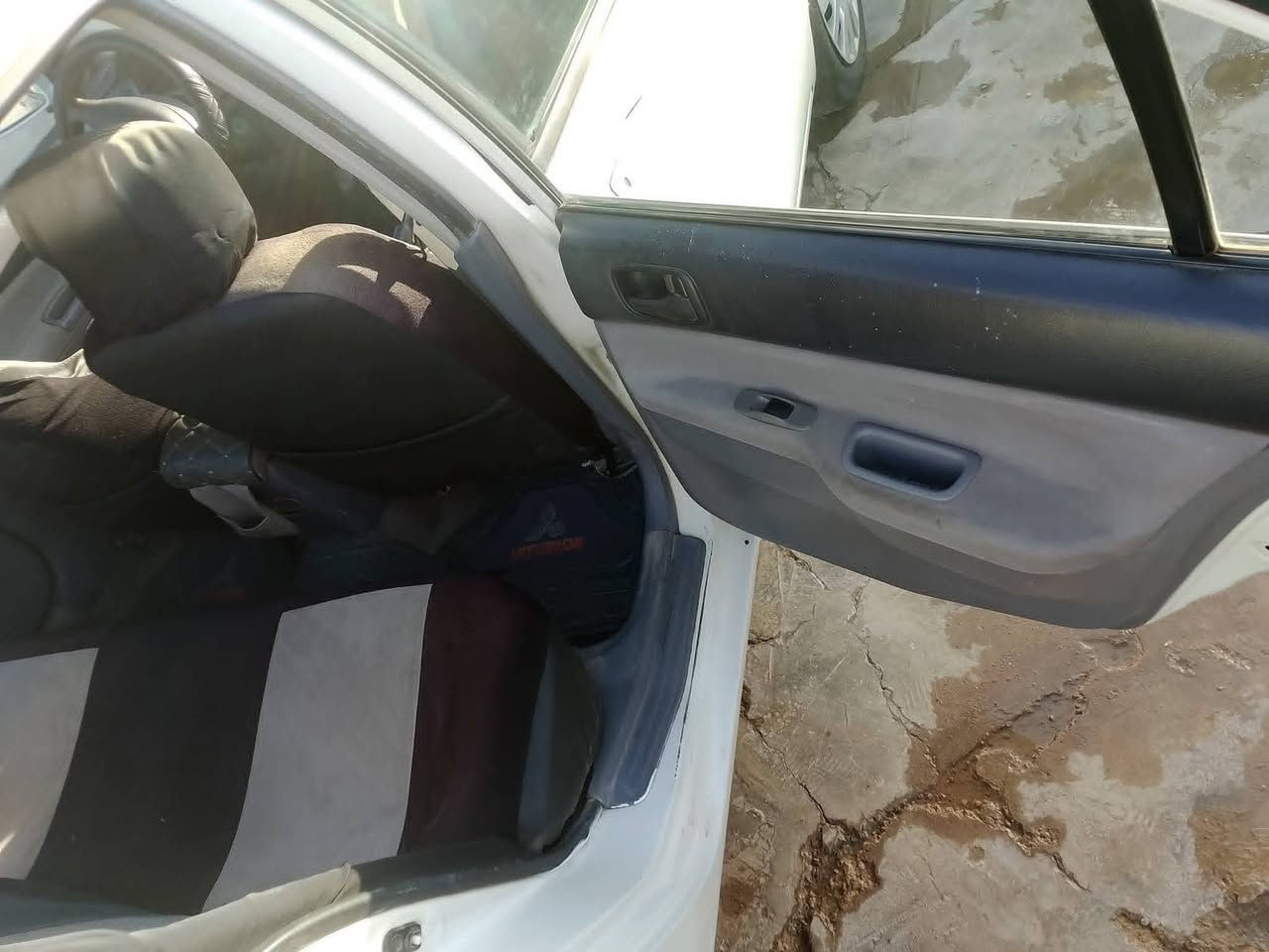 لانسر • ٢٠٠٢ • ديالى شهربان