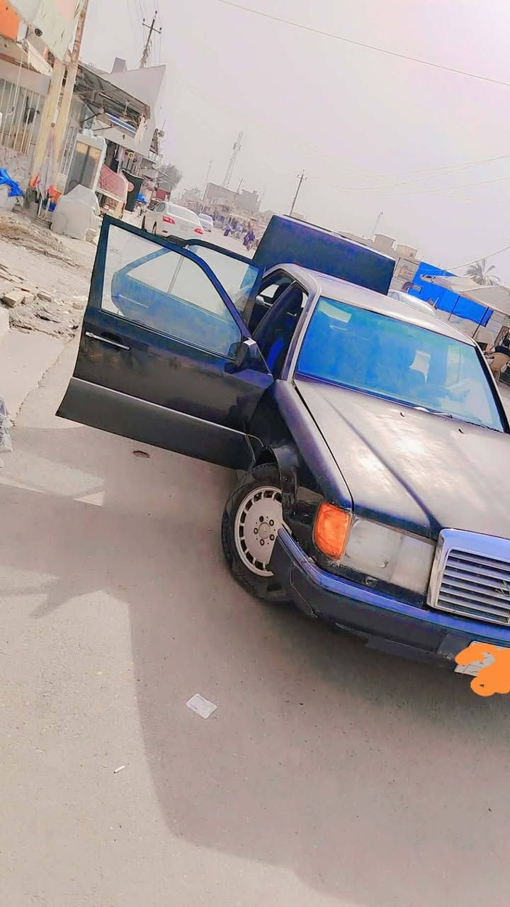 مرسيدس دب • موديل ٩٢ • محرك ٣٠٠٠