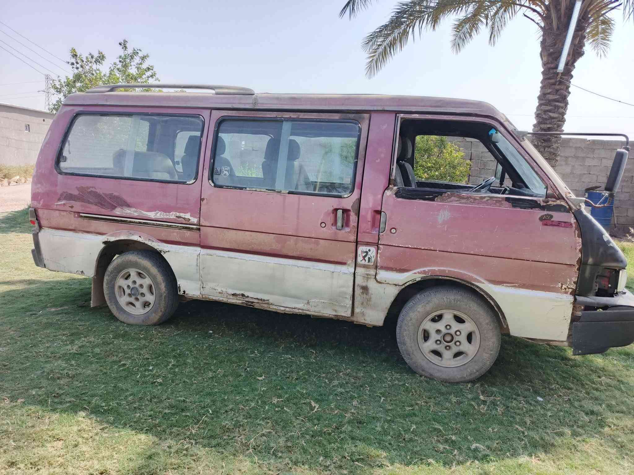 سلام عليكم للبيع كيا بستا رقم واسط مكينه وكير مكفولات موديل 95سعر23 ***********/***********
