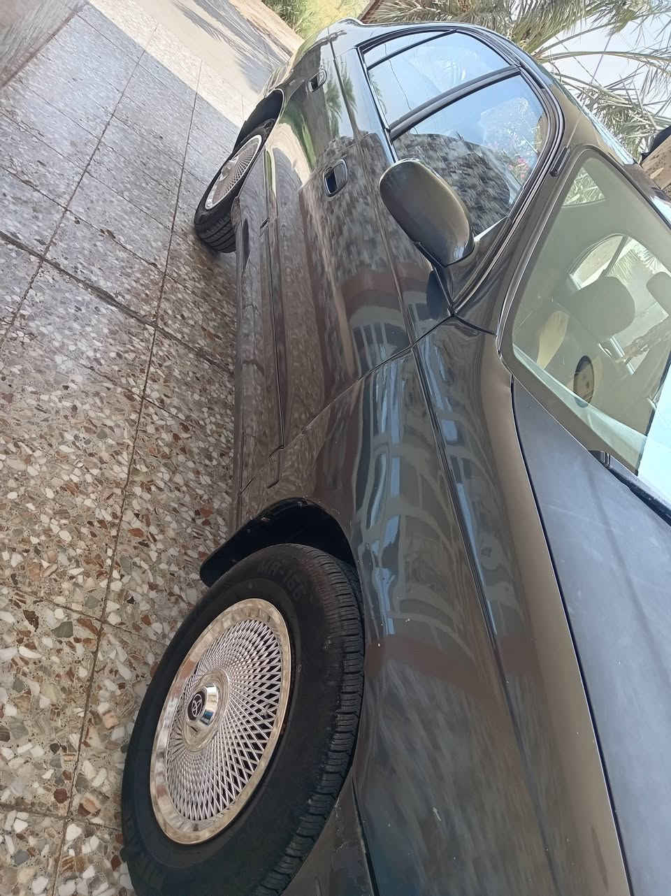 للبيع كرونه 94 نضيفه كلش محرك 2000 السعر ٤٥ تخم تاير توني شاده دبلات امامي خلفي توني شادهن محرك كير مكفول السياره خير من الله رقم بغداد مشروع وطني مكان السياره صويره واسط للاستفسار ***********
