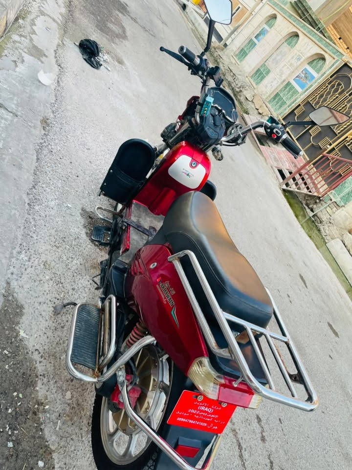 السلام عليكم موطور شحن للبيع بطاريات نص عمر وبيهن نفخ شويه النظافه مثل ما موضح بل صور كامل مكمل كله شغال مكانه الفلوجه حي نزال 
‏***********

نص مكتوب في الصور:
- شركة الاخوين
- (IRAQ)
- الاخوين وبس 2022
- دراجه كهربائيه - موديل
- جوال: 009647904741029