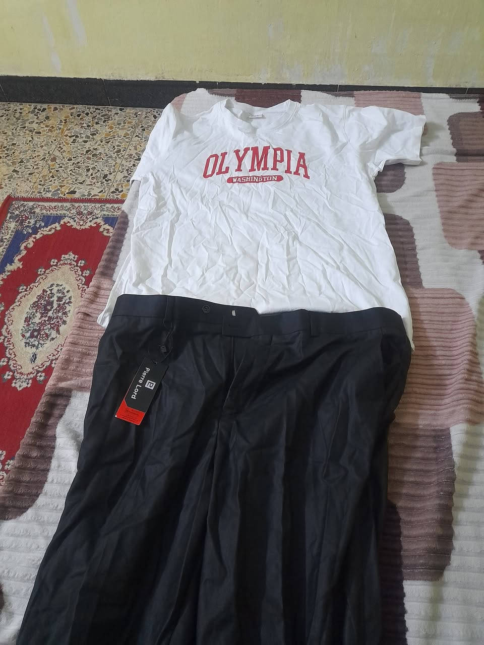 جدد بعلامتهن لبيع

