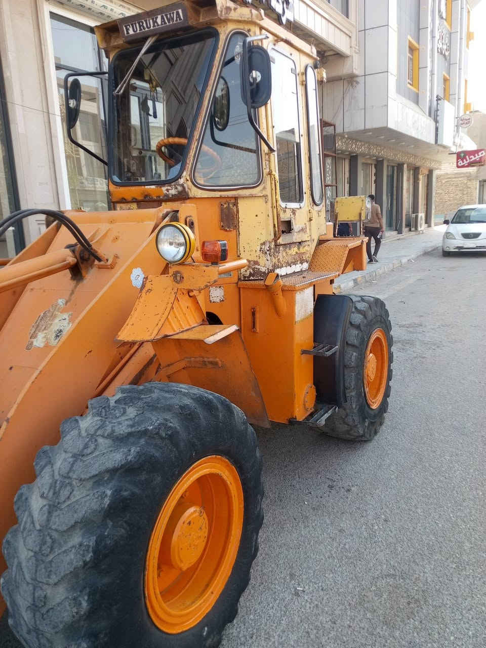 ***********

نص مكتوب في الصور:
- *********** ***********