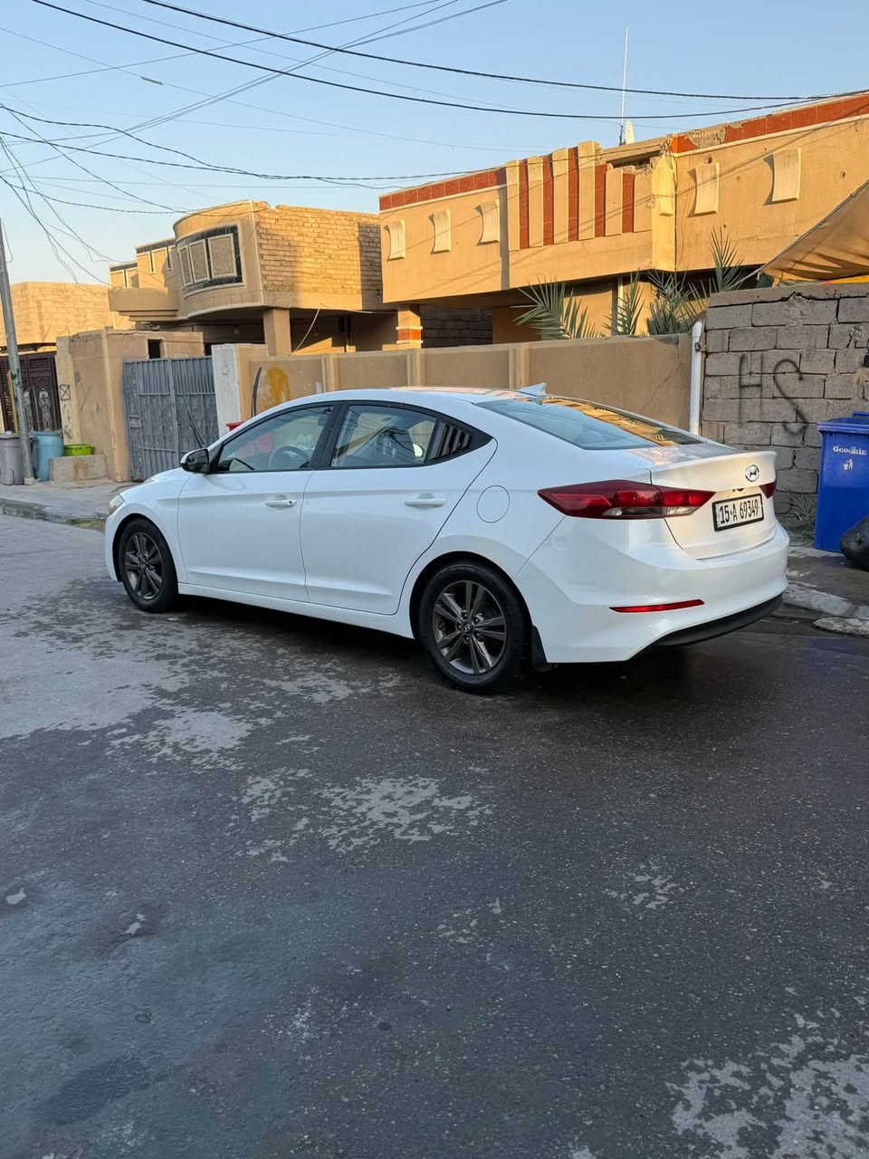 الانتره ٢٠١٧ صبغ عام بيه ضربه الجاملغ الامامي بدون دواخل السياره كير محرك حداديه كفاله مكان السياره فلوجه السعر ١٢٠ مجال قليل الرقم ***********
