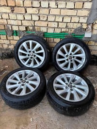 ويل كامري مديل ٢٤  مع التابرات سعر ٣٠٠ وبي مجال 07718565395 /078183600...