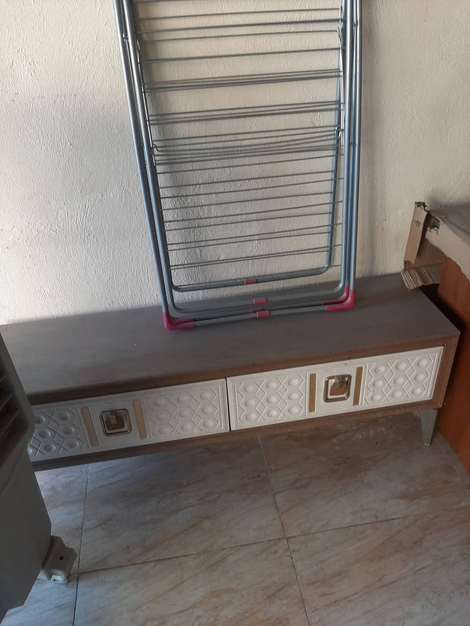 معرض الربيعي يرحب بكم تنزيلات بسعر جوة انواع غراض متوفرة عندي لي يحب يتفضل يتصل على رقم *********** تحياتي لكم
